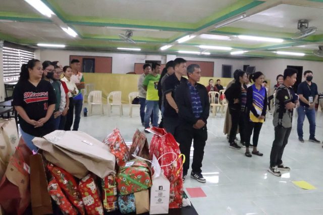 Christmas-in-our-Hearts-16