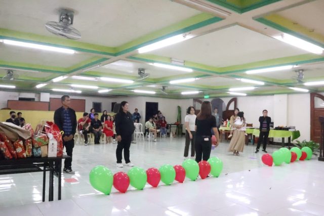 Christmas-in-our-Hearts-21