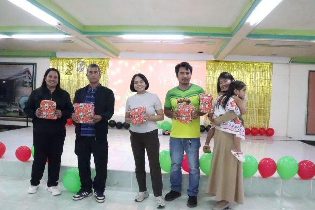 Christmas-in-our-Hearts-22