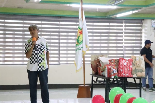 Christmas-in-our-Hearts-33