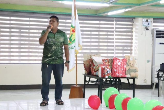 Christmas-in-our-Hearts-34