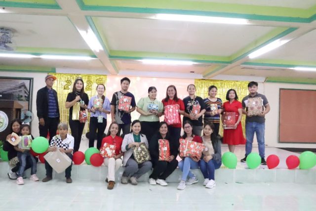 Christmas-in-our-Hearts-42