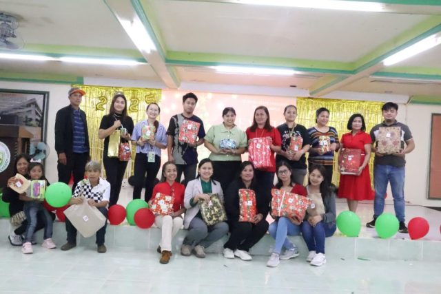 Christmas-in-our-Hearts-43